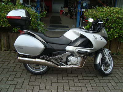 NT700